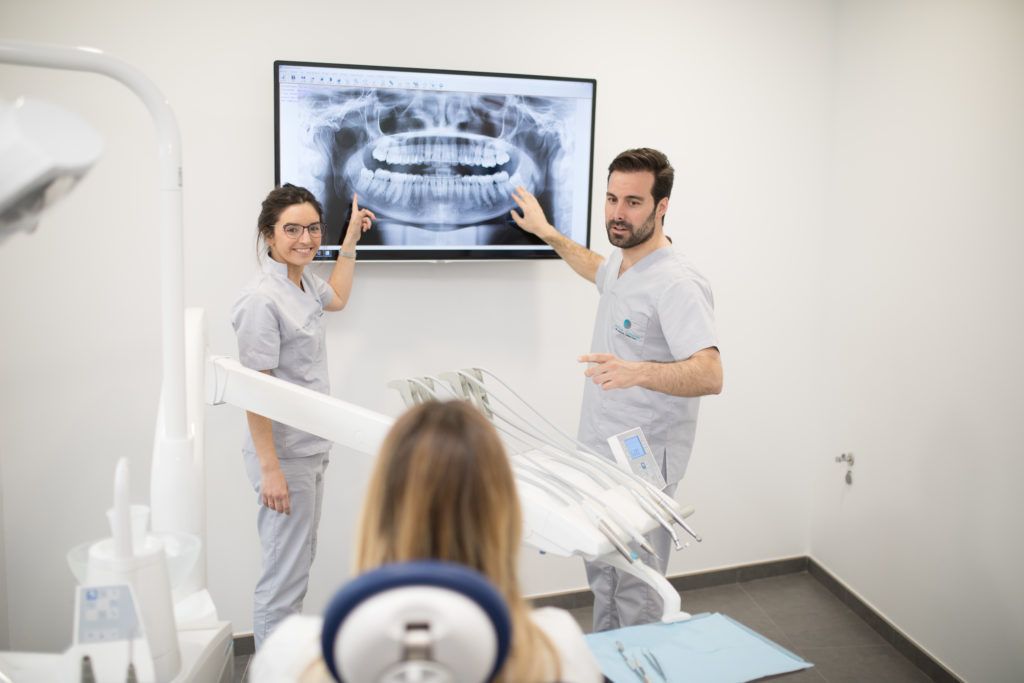 clinica dental sevilla, dentistas sevilla